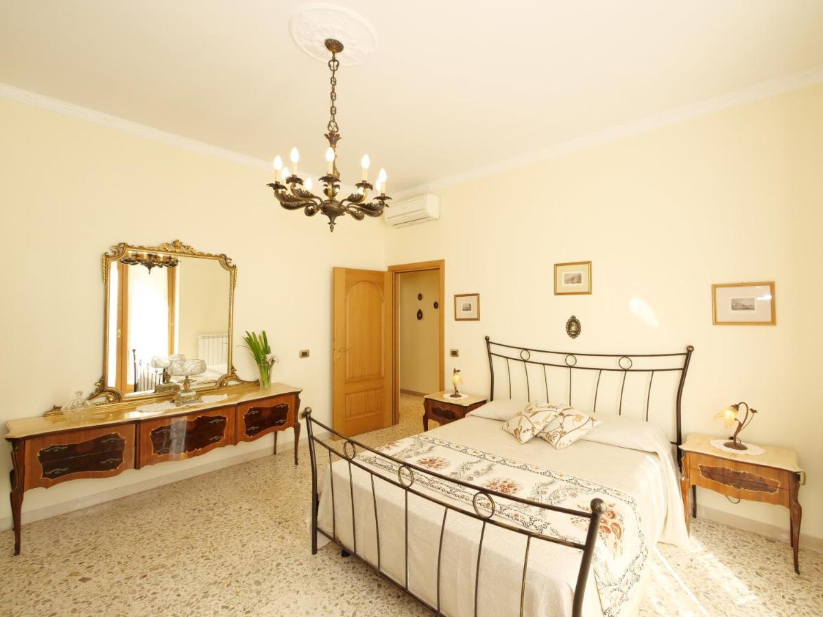 Aranci Apt 67 - Sorrento Centre And Vesuvius View מראה חיצוני תמונה